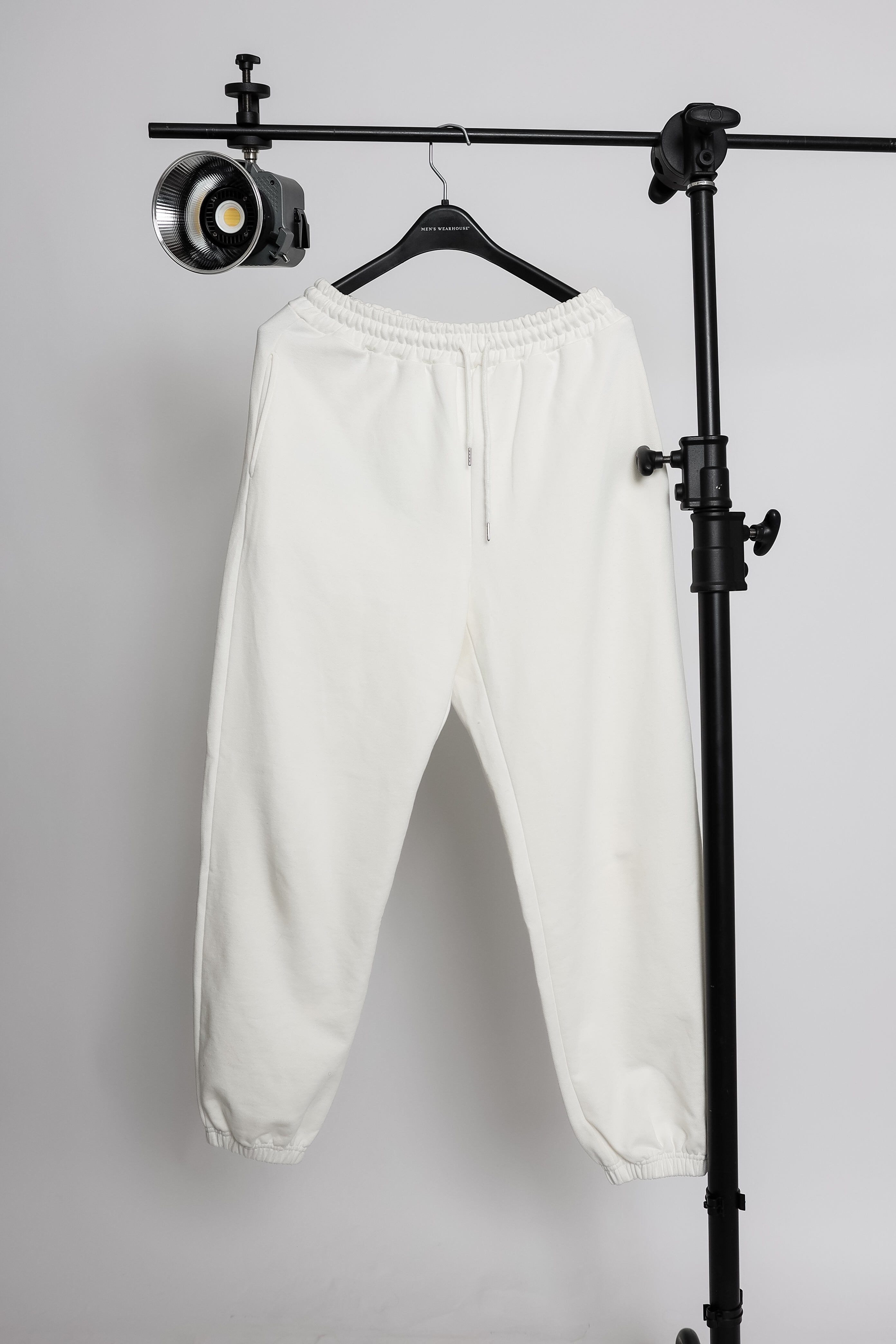 WHITE CXFFED SWEATS